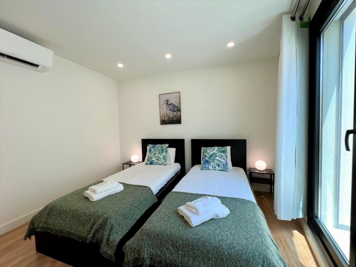 Faro Design 6 By Homing Apartment Bagian luar foto