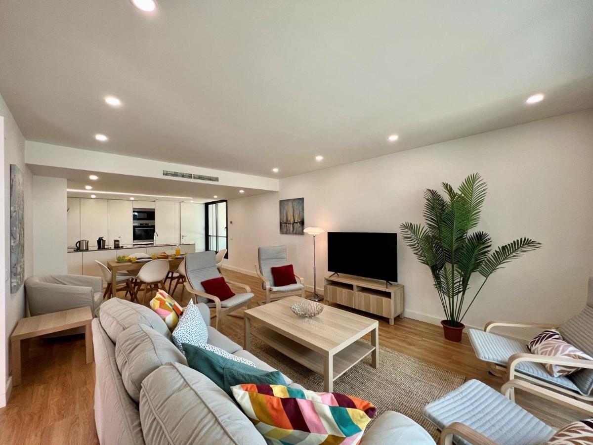 Faro Design 6 By Homing Apartment Bagian luar foto