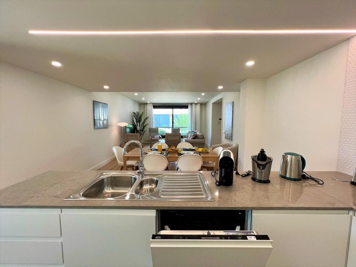 Faro Design 6 By Homing Apartment Bagian luar foto