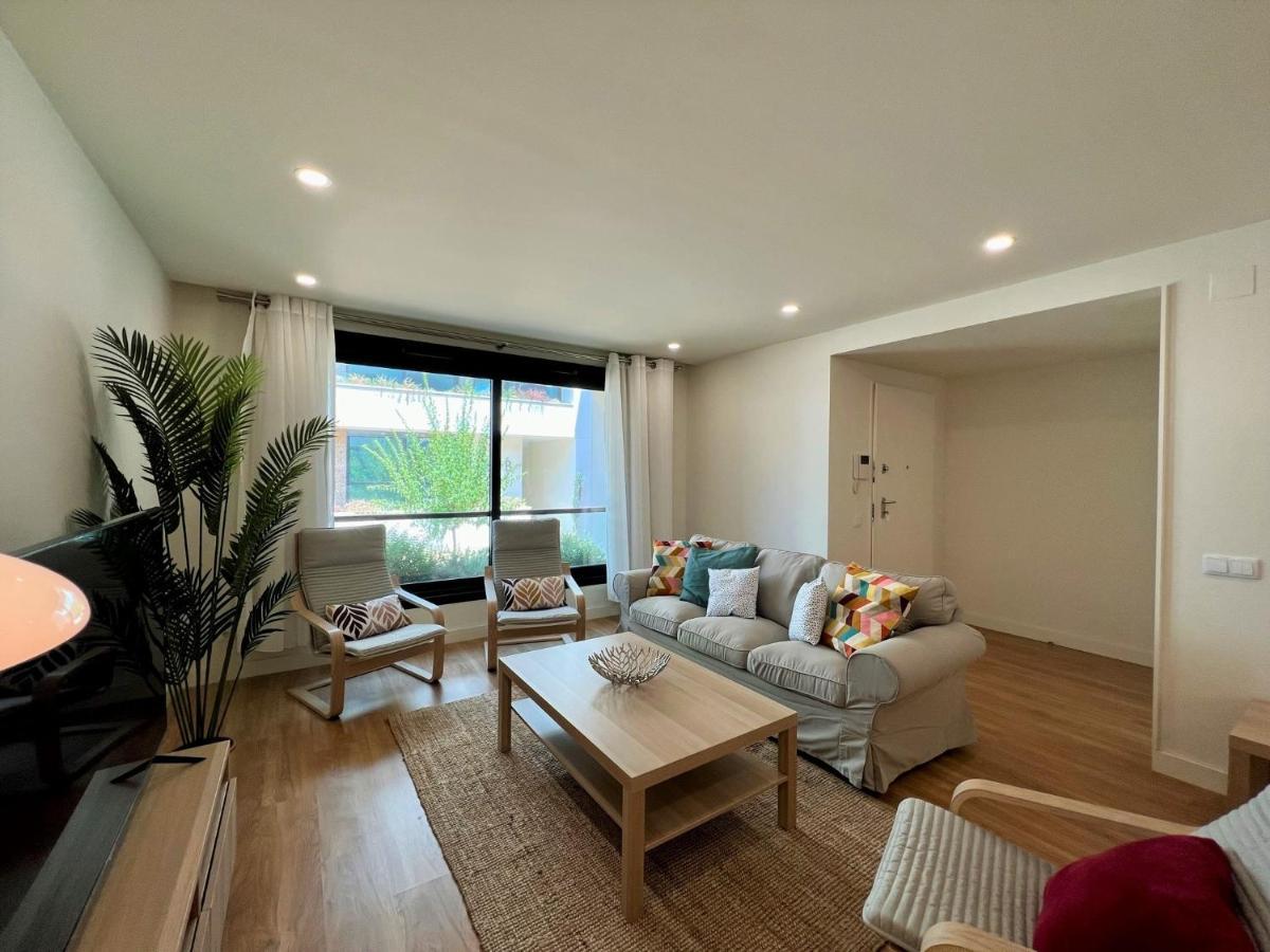 Faro Design 6 By Homing Apartment Bagian luar foto